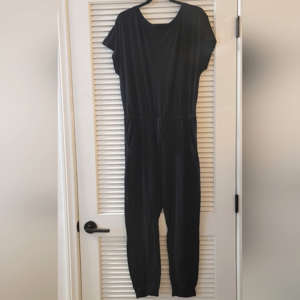 PrettyGarden- Black Short-Sleeve Jumpsuit With Waist Tie & Pockets
